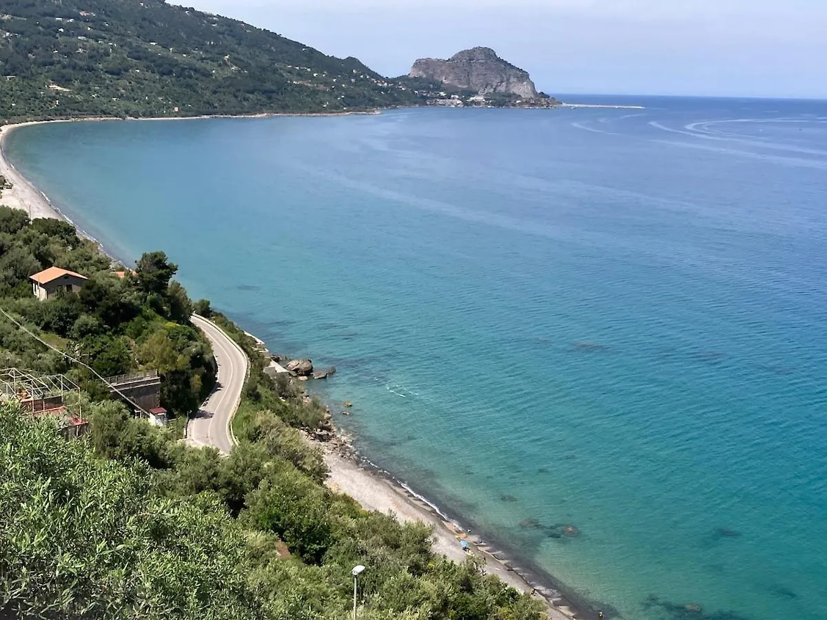 Casa vacanze Villa Casa Diletta - P Terra Sant'Ambrogio  Italia